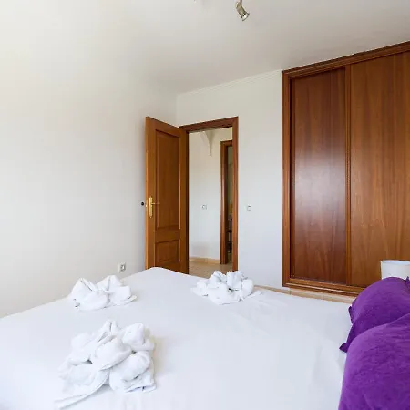 Homeforguest Con Piscina En Апартаменты *