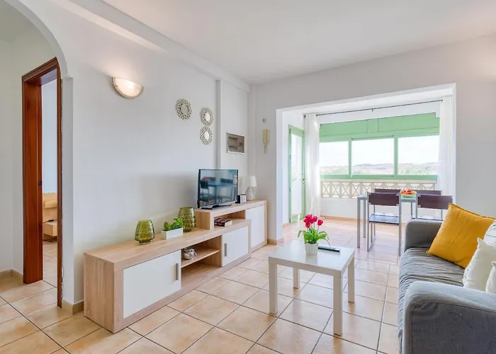 아파트 Homeforguest Con Piscina En